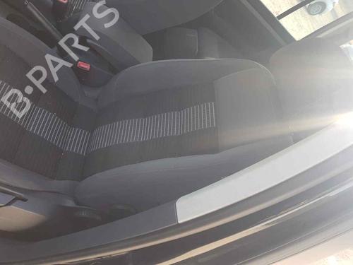 Used Left front seat VW TOURAN (1T1, 1T2) [2003-2010]  20677576