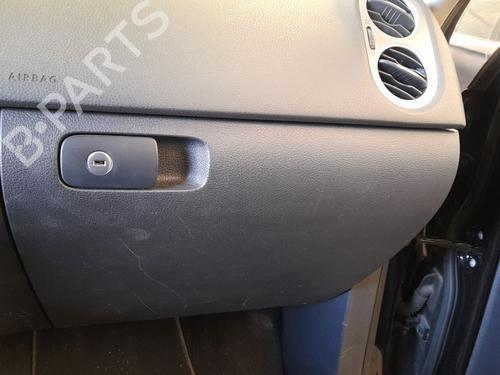 Hanskerom Hanskerom VW TIGUAN (5N_) 2.0 TDI 4motion (170 hp) 36754621 36754621
