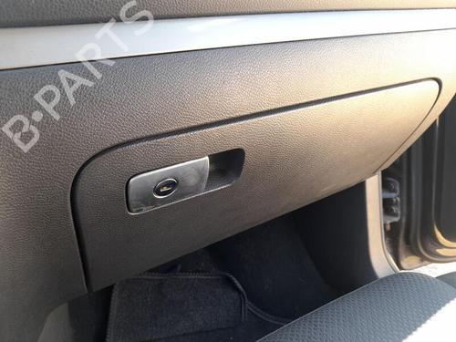 Used Glove box VW GOLF V (1K1) 1.9 TDI (105 hp) 29029785