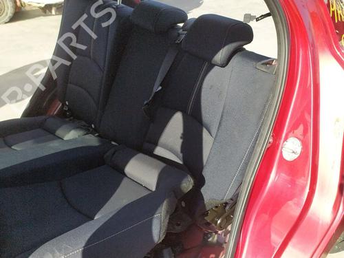 Siège arrière MAZDA 2 Hatchback (DL, DJ) 1.5 SKYACTIV-G (90 hp) 32372284