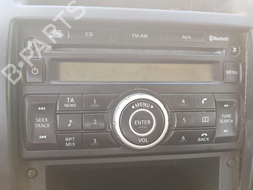 Used Radio Radio NISSAN X-TRAIL II (T31) 2.0 dCi 4x4 (150 hp) 33695134 33695134
