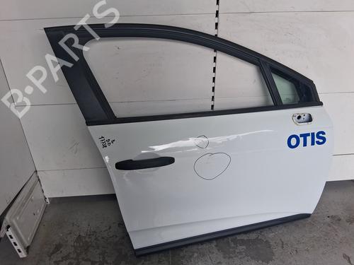 Used Right front door Right front door RENAULT CLIO V (B7_) 1.5 Blue dCi 85 (B7AG) (86 hp) 36499050 36499050