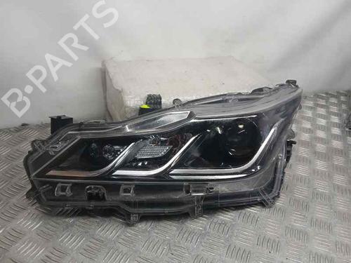 Used Left headlight TOYOTA COROLLA Saloon (_E21_) 1.8 VVTi Hybrid (ZWE211) (122 hp) 23230971