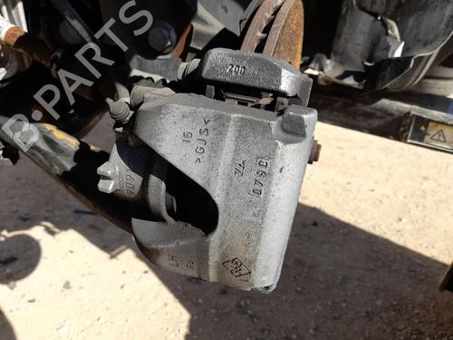 Used Left front brake caliper RENAULT CAPTUR II (HF_) 1.0 TCe 90 ECO-G (HFM6) (91 hp) 30128612