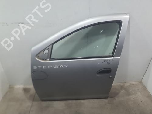 Used Left front door Left front door 38256600 38256600
