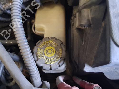 brake-master-cylinder-renault-megane-iii-hatchback-bz01_-b3_-2008-38203303 main image