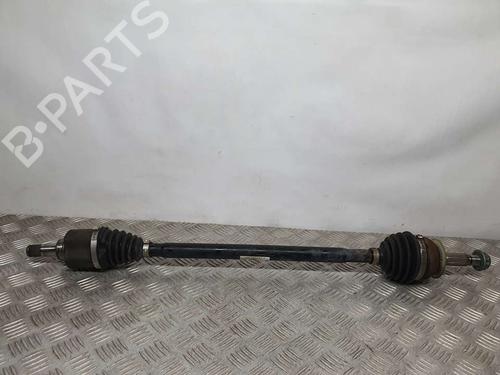 Used Right front driveshaft VW UP! (121, 122, BL1, BL2, BL3, 123) 1.0 (60 hp) 8200004