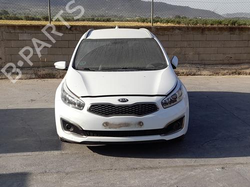 Air filter box KIA CEE'D Sportswagon (JD) 1.6 CRDi 136 | BP37242706M87 - Image 3