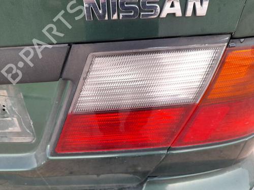 Used Right tailgate light NISSAN PRIMERA (P11) 1.6 16V (99 hp) 27517139
