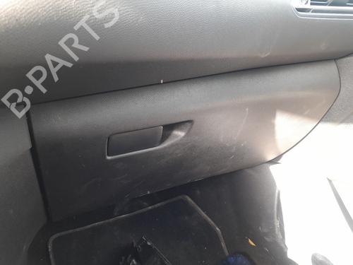Used Glove box PEUGEOT 308 II (LB_, LP_, LW_, LH_, L3_) 1.6 BlueHDi 120 (120 hp) 30858173