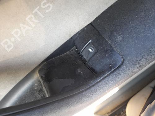 Used Right front window switch AUDI A3 (8P1) 2.0 TDI 16V (140 hp) 30683865