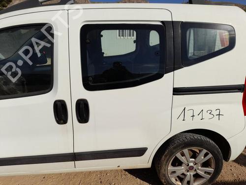 Used Left slide door FIAT QUBO (225_) 1.3 D Multijet (225CXB1A, 225AXB1A, 225CXB11, 225AXB11,... (75 hp) 29400013