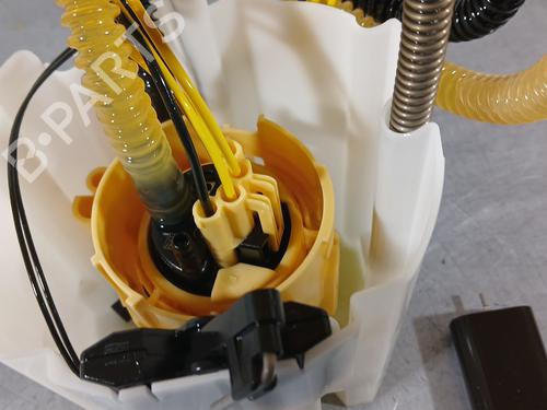 Fuel pump BMW 1 (F40) 118 d | BP35806864M76 - Image 5