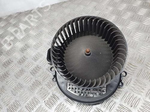Used Heater blower motor BMW 4 Gran Coupe (F36) 418 d (150 hp) 17825137
