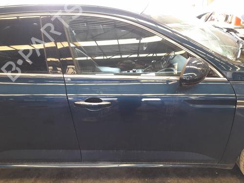 Used Right front door Right front door 36868417 36868417