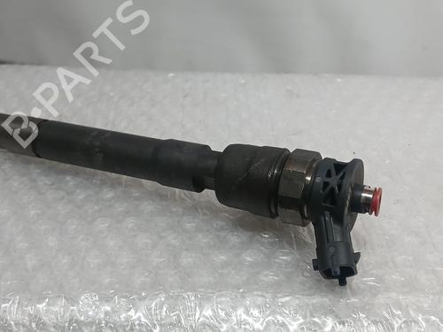 Used Injector RENAULT ESPACE V (JR_) 1.6 dCi 160 (160 hp) 31679692