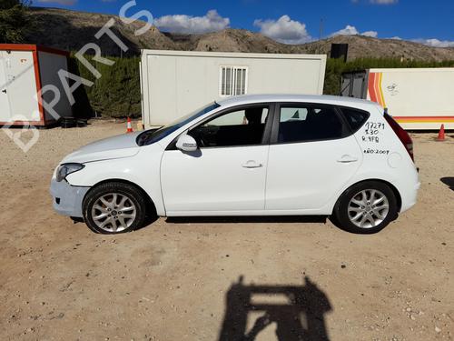 Used Parts HYUNDAI i30 (FD) 1.6 CRDi (116 hp) 4305853