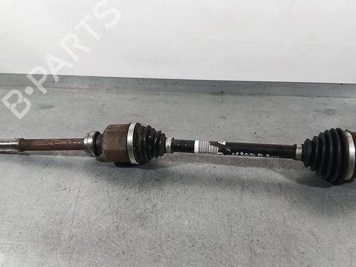 Used Right front driveshaft Right front driveshaft PEUGEOT 208 II (UB_, UP_, UW_, UJ_) 1.2 PureTech 100 (101 hp) 23992956 23992956