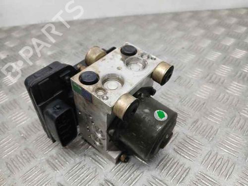Used ABS pump MAZDA 6 Saloon (GG) 2.0 DI (GG14) (121 hp) 15683286