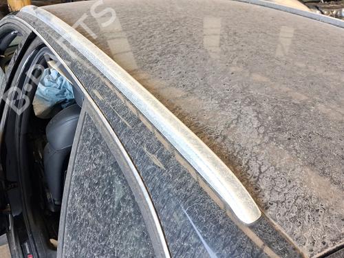 roof-bar-audi-a4-b8-avant-8k5-2007-2008-2009-2010-2011-2012-2013-2014-2015-2016-2017-37999709 main image