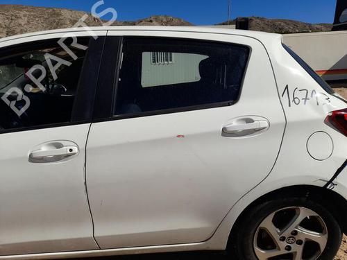 Used Left rear door TOYOTA YARIS (_P13_) 1.5 Hybrid (NHP130_, NHP130) (101 hp) 26395929