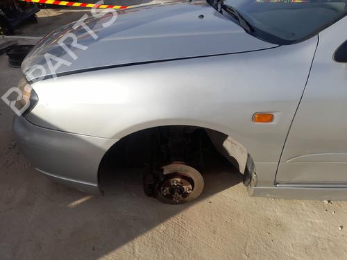 Forskærm venstre NISSAN PRIMERA Hatchback (P11) 1.6 16V (106 hp) 31623697