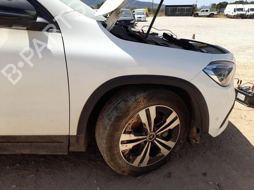 Used Right front fenders MERCEDES-BENZ GLA (H247) GLA 200 d (247.712) (150 hp) 27156070