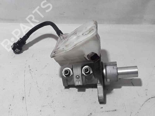 Used Brake master cylinder CITROËN C4 II (NC_) [2009-2025]  7527603