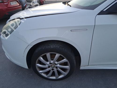 Used Left front fenders Left front fenders 38270413 38270413