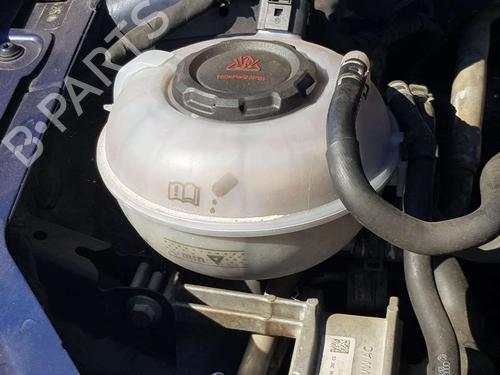 Used Expansion tank AUDI A3 Sportback (8VA, 8VF) [2012-2021]  19544600