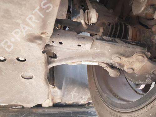 Used Left front suspension arm PEUGEOT 3008 II SUV (MC_, MR_, MJ_, M4_) 1.2 THP/ PureTech 130 (MRHNSM, MRHNSU, MRHNSJ, MRHNYW,... (131 hp) 29527907