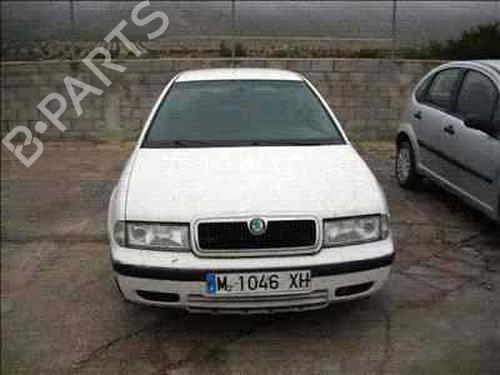 Driver airbag SKODA OCTAVIA I (1U2)  | BP871118C9 