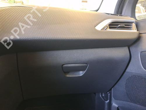 Used Glove box Glove box 39268291 39268291