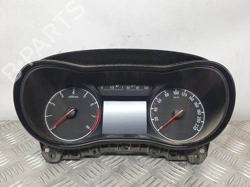 Used Instrument cluster OPEL CORSA E (X15) [2014-2025]  1925387