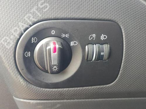 Used Headlight switch SEAT LEON (1P1) 1.2 TSI (105 hp) 24842210