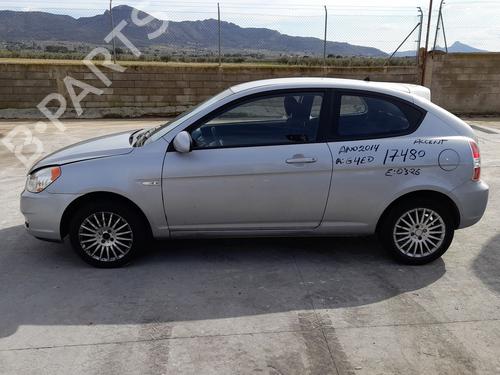 Left front window switch HYUNDAI ACCENT III (MC) 1.6 GLS | BP33547042I27 - Image 2