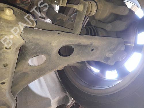 Used Left front suspension arm Left front suspension arm 37274928 37274928