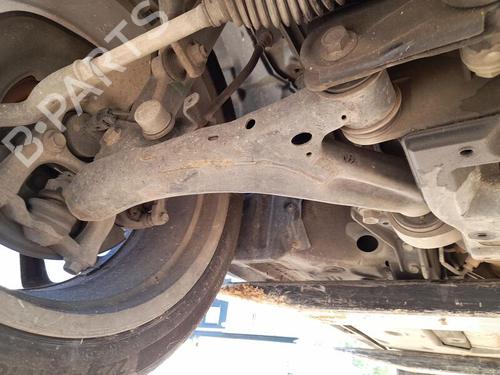 Used Right front suspension arm LEXUS IS II (_E2_) 220d (ALE20) (177 hp) 28816119