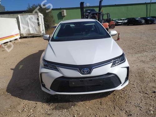 Right front window switch TOYOTA COROLLA Saloon (_E21_) 1.8 VVTi Hybrid (ZWE211) | BP23230976I26