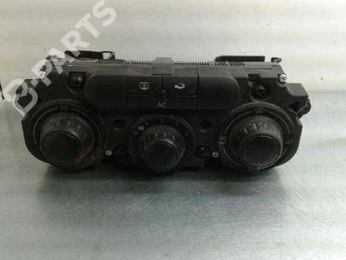 Used Climate control SEAT LEON (1P1) 1.9 TDI (105 hp) 6614700