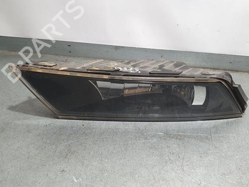 Used Left front fog light SKODA SUPERB III (3V3) 2.0 TDI (150 hp) 8535782