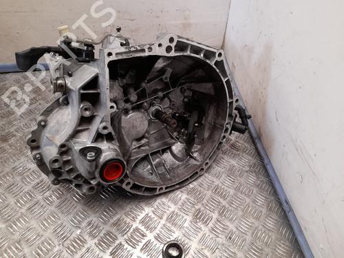 Used Gearbox PEUGEOT 208 I (CA_, CC_) 1.2 VTI 82 (82 hp) 26956879
