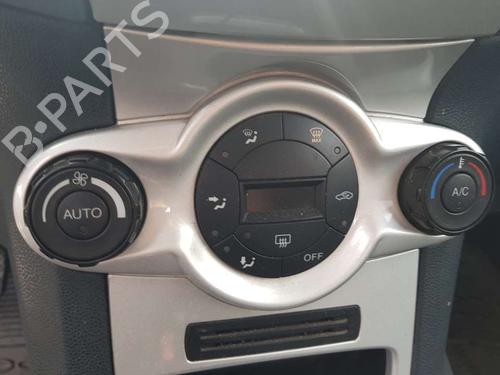Used Climate control FORD FIESTA VI (CB1, CCN) [2008-2017]  18241859