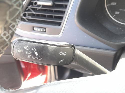 Comutador piscas / escovas Comutador piscas / escovas SEAT LEON ST (5F8) 1.4 TSI (125 hp) 36302863 36302863