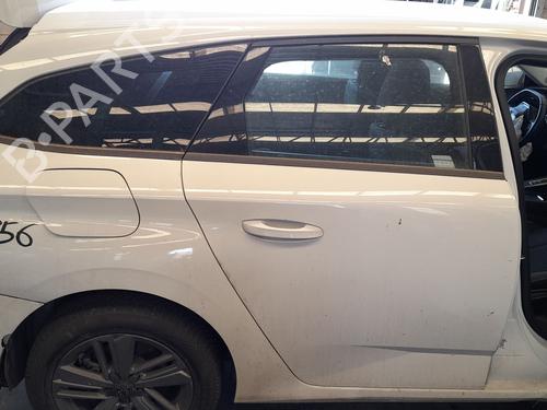 Used Right rear door Right rear door 37274923 37274923