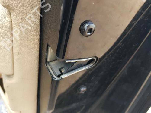 Used Front right lock BMW X3 (E83) 2.0 d (150 hp) 20670083