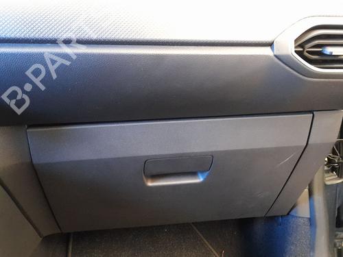 Used Glove box Glove box 37273525 37273525