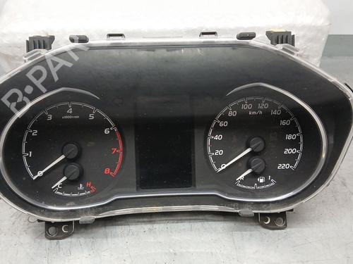 Quadrante TOYOTA YARIS (_P13_) 1.0 (KSP130) (72 hp) 32321147