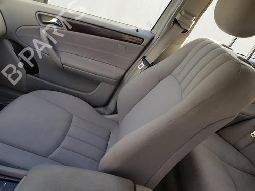 Used Right front seat MERCEDES-BENZ C-CLASS (W203) [2000-2007]  15850001