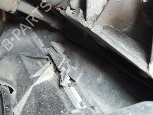 Radiador agua BMW 3 (E90) 318 i (129 hp) 29743207
